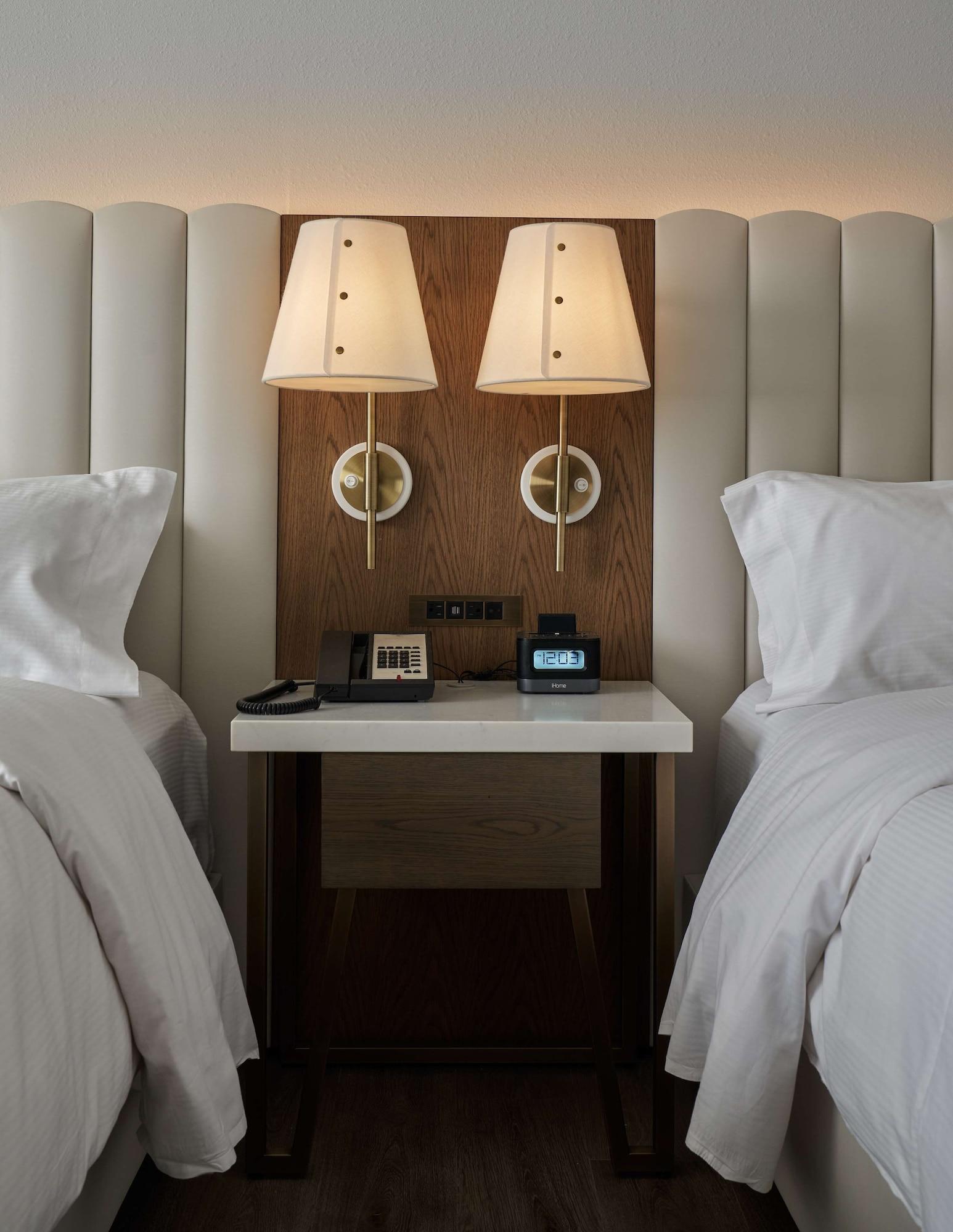Doubletree By Hilton Hotel Dallas - Love Field Ngoại thất bức ảnh