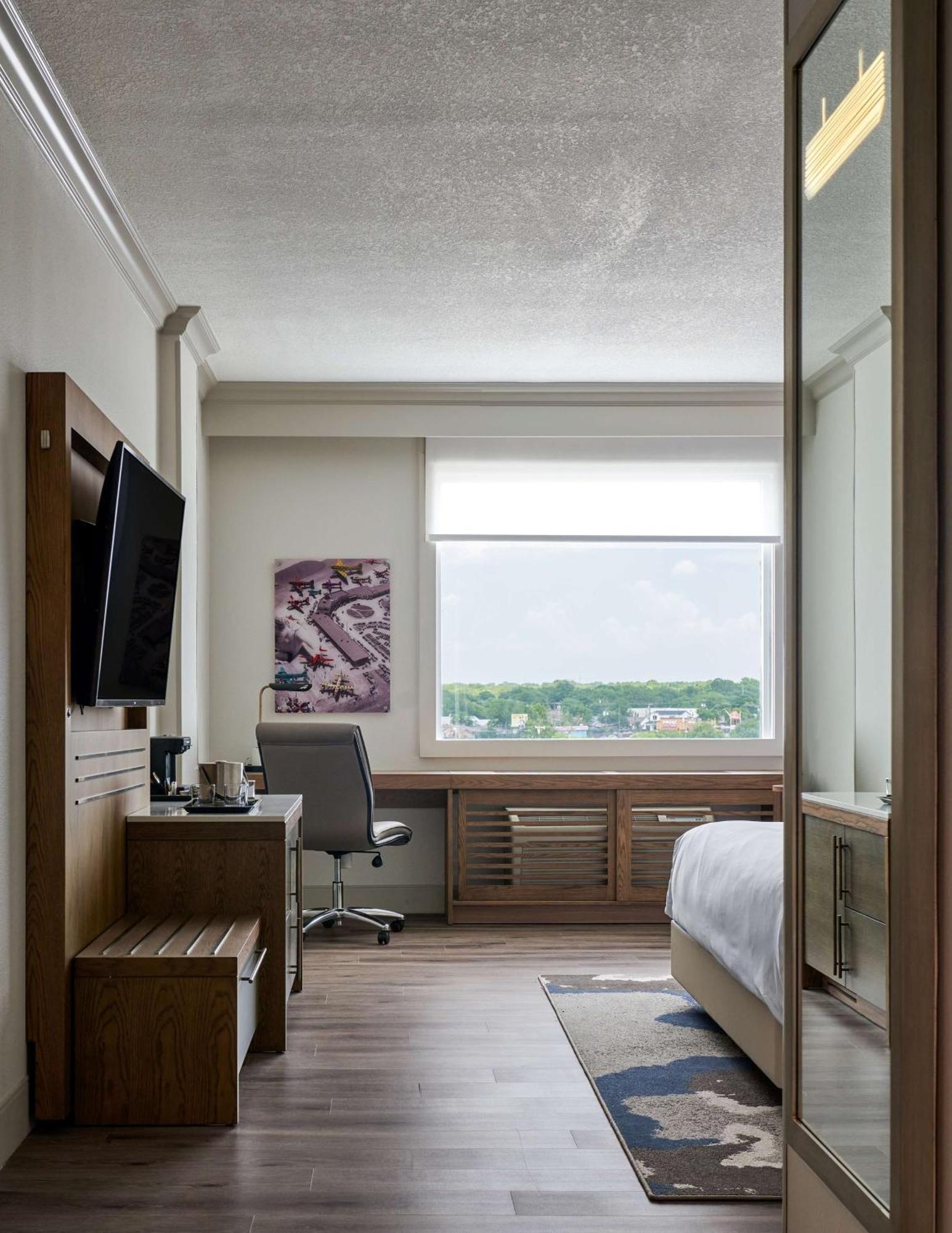 Doubletree By Hilton Hotel Dallas - Love Field Ngoại thất bức ảnh