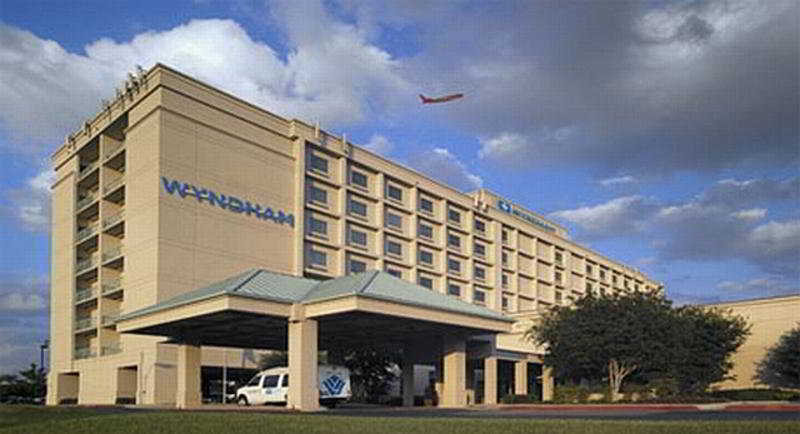 Doubletree By Hilton Hotel Dallas - Love Field Ngoại thất bức ảnh